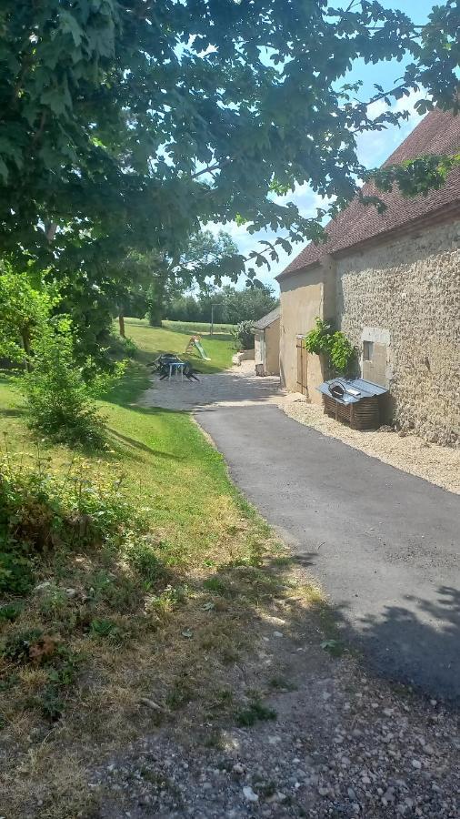 Le Calme A La Campagne Apartment Besson Екстериор снимка