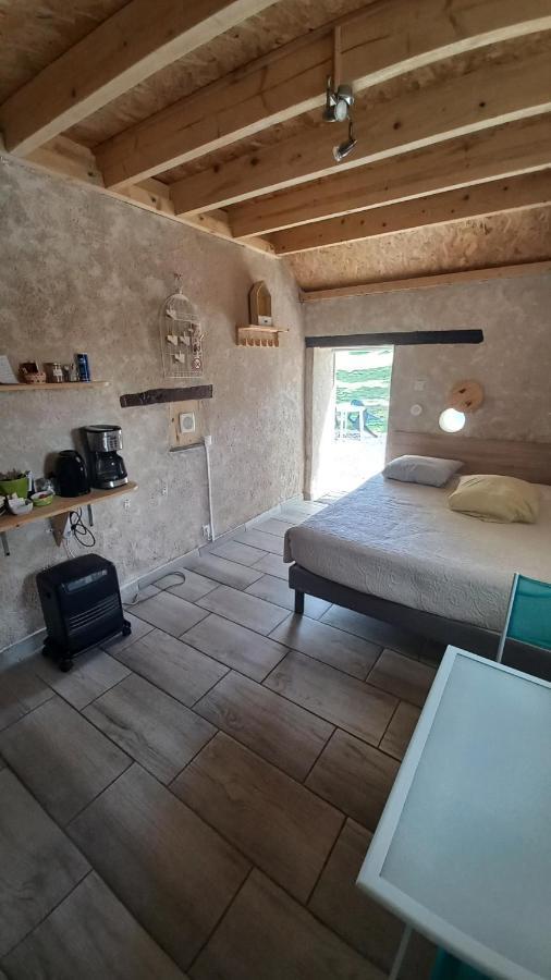 Le Calme A La Campagne Apartment Besson Екстериор снимка