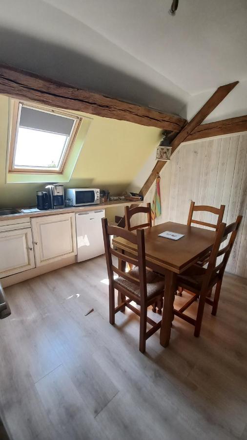 Le Calme A La Campagne Apartment Besson Екстериор снимка