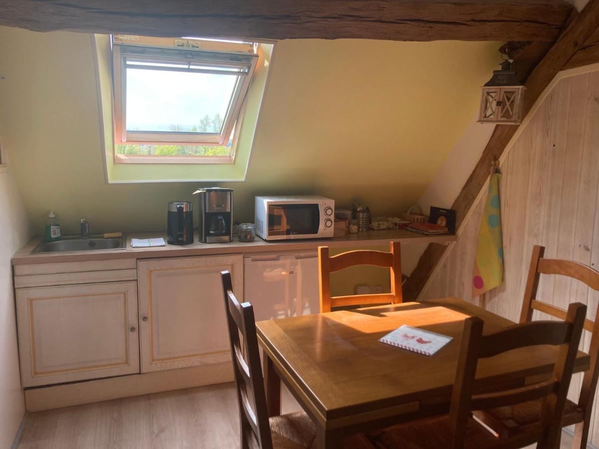 Le Calme A La Campagne Apartment Besson Екстериор снимка